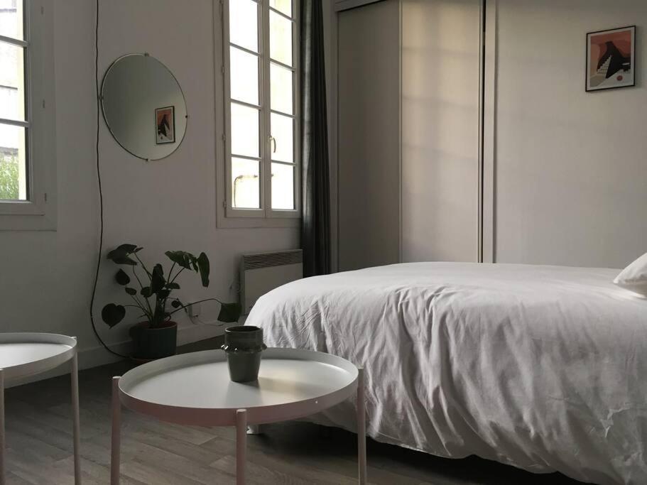 Studio Calme Au Centre De Bordeaux Esterno foto